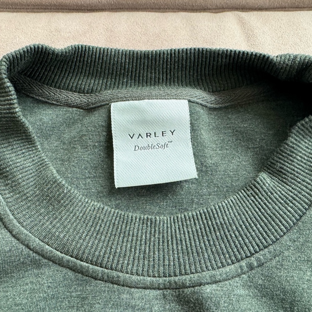 Varley Lowry Sweat doublesoft sweatshirt olive marl green like new large - Picture 7 of 14